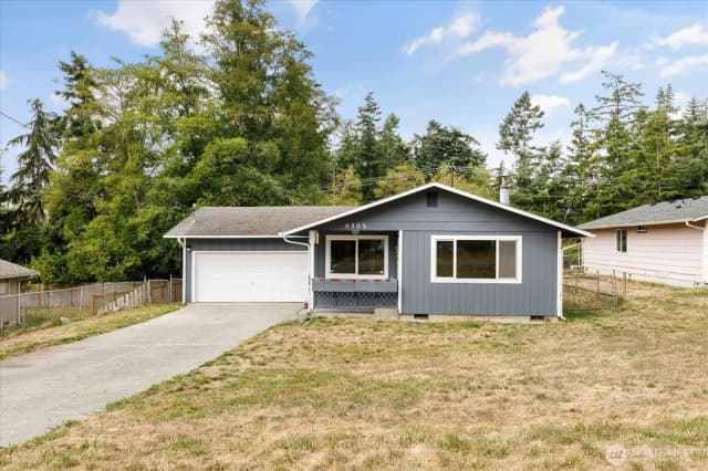 Property photo for 4305 Northgate Drive, Oak Harbor photo 4