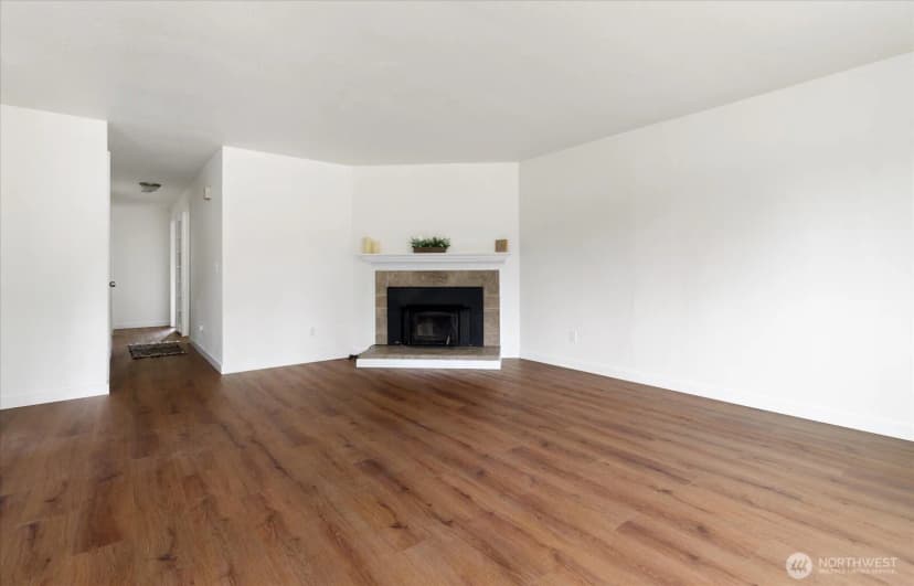 Property photo for 4305 Northgate Drive, Oak Harbor photo 6