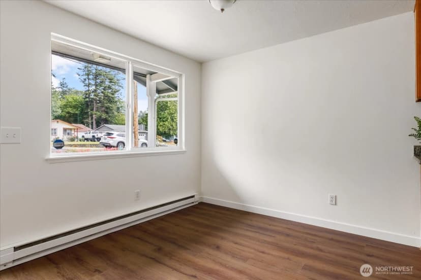 Property photo for 4305 Northgate Drive, Oak Harbor photo 12