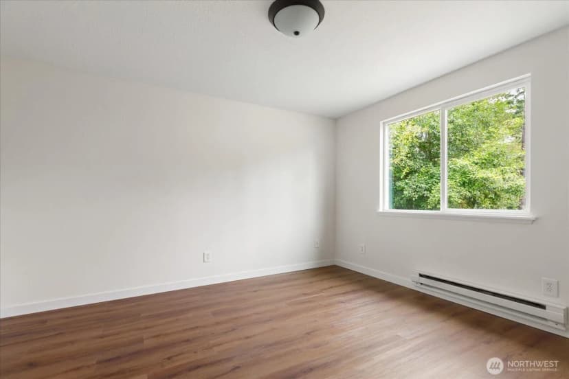 Property photo for 4305 Northgate Drive, Oak Harbor photo 21
