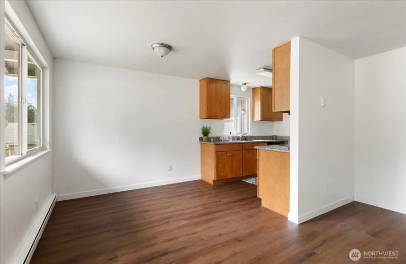 Property photo for 4305 Northgate Drive, Oak Harbor photo 11