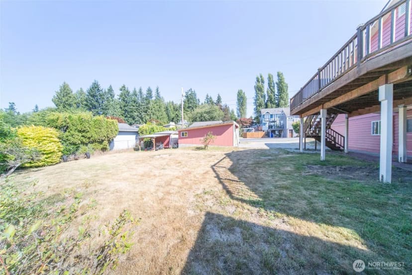 Property photo for 1101 W Mukilteo Boulevard, Everett photo 18