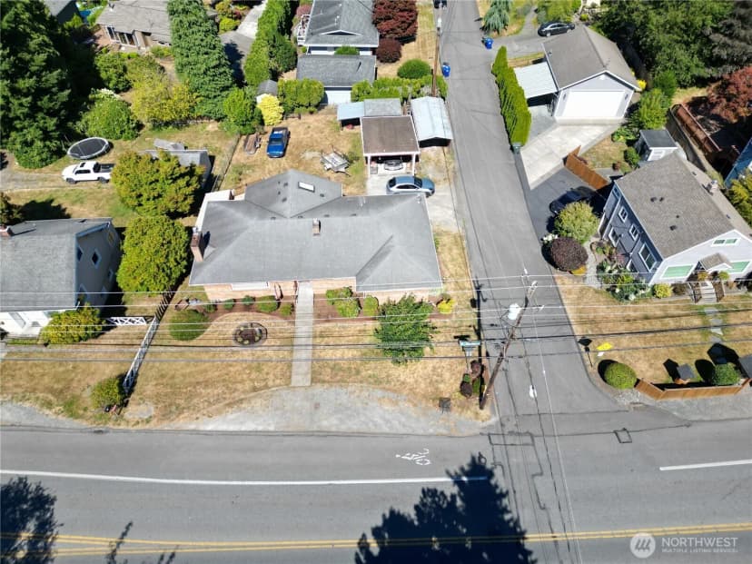 Property photo for 1101 W Mukilteo Boulevard, Everett photo 20