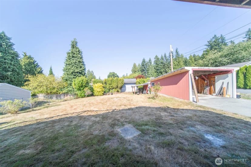 Property photo for 1101 W Mukilteo Boulevard, Everett photo 21