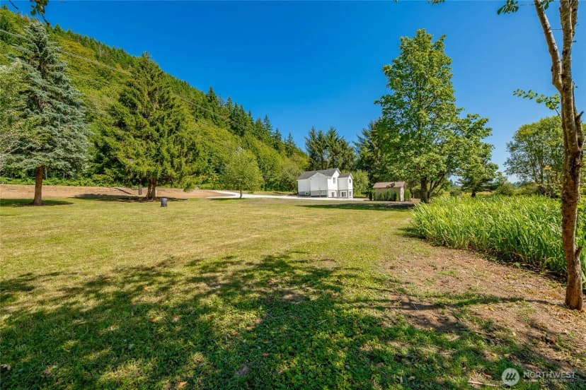 Property photo for 1064 Old Highway 99, Bellingham photo 32