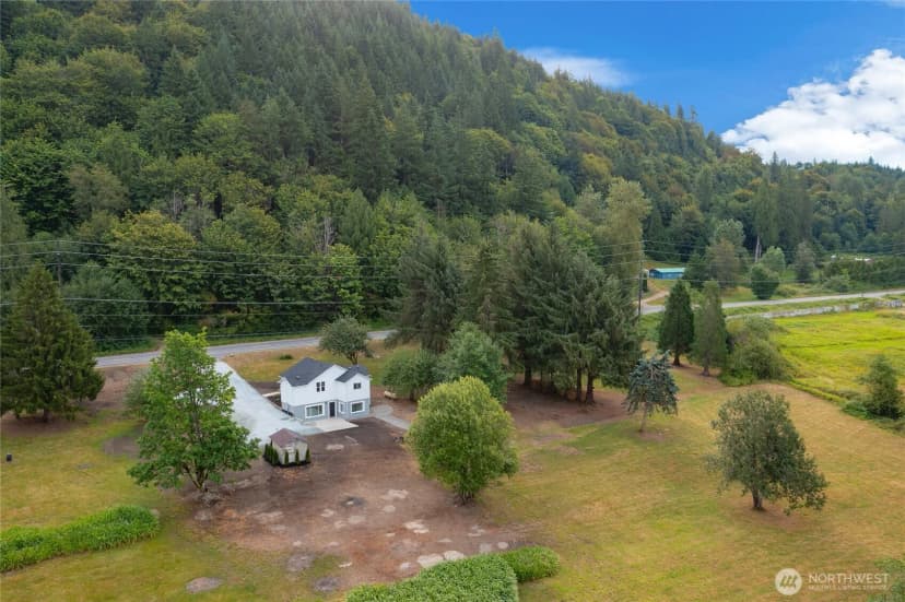 Property photo for 1064 Old Highway 99, Bellingham photo 35