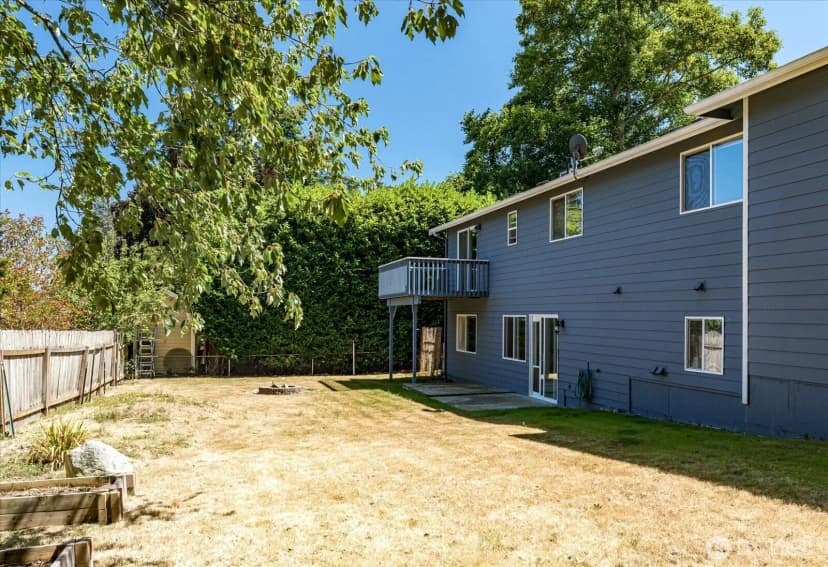 Property photo for 1162 Sw 2nd Avenue, Oak Harbor photo 32