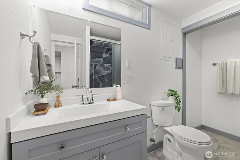 Property photo for 7929 Delridge Way Sw, Seattle photo 13
