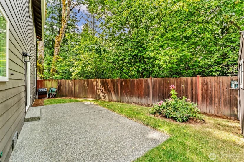 Property photo for 12106 Ne 105th Street, Kirkland photo 27