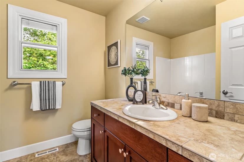 Property photo for 12106 Ne 105th Street, Kirkland photo 26