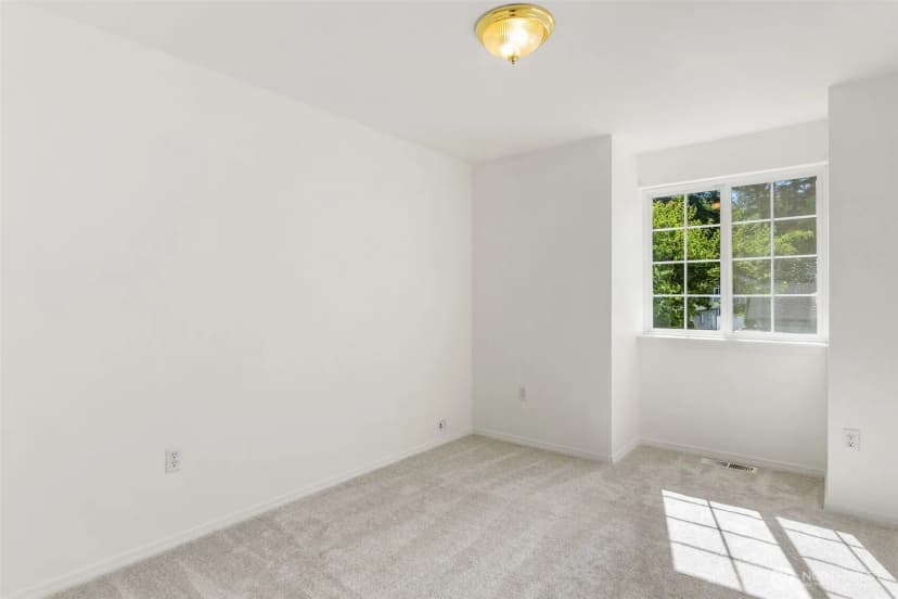 Property photo for 2201 Sophie Way Nw, Olympia photo 18