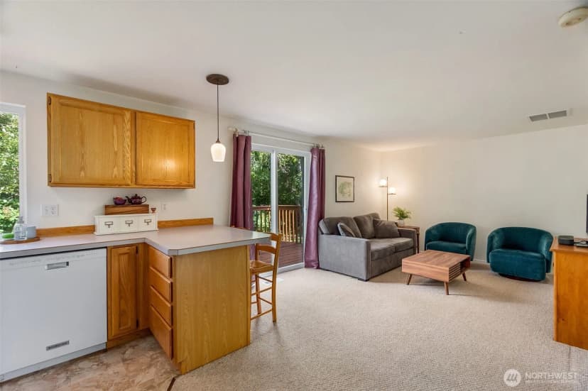 Property photo for 2201 Sophie Way Nw, Olympia photo 8