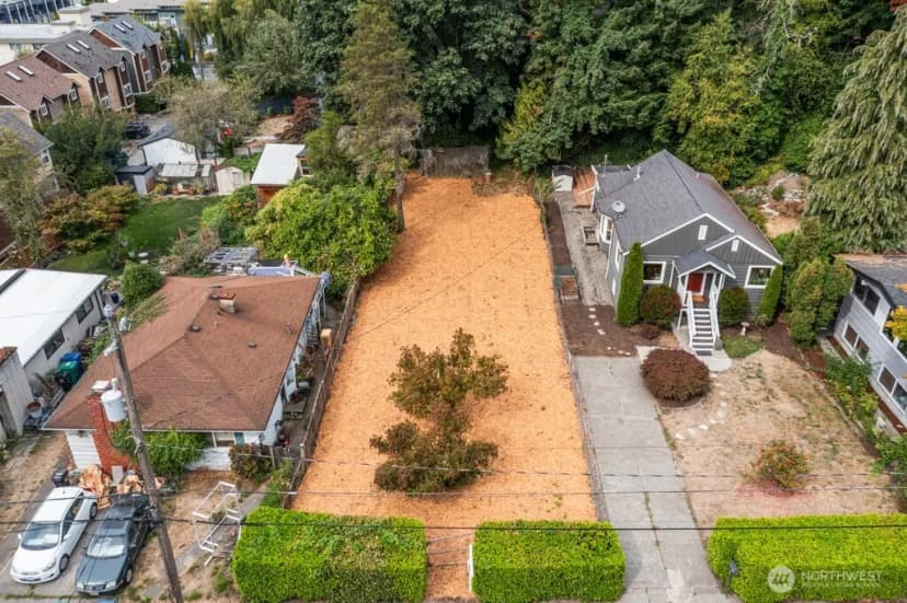 Property photo for 4160 Sw Orchard Street, Seattle photo 27