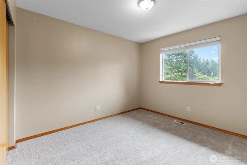Property photo for 2001 S 375th Street, Federal Way photo 32