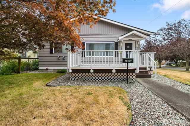 Property photo for 2400 Williams Street, Bellingham photo 3