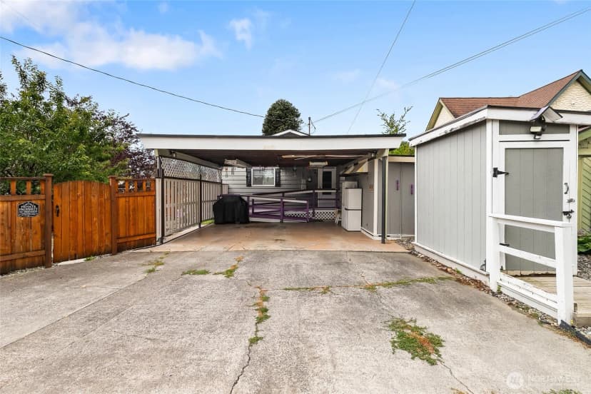 Property photo for 2400 Williams Street, Bellingham photo 22