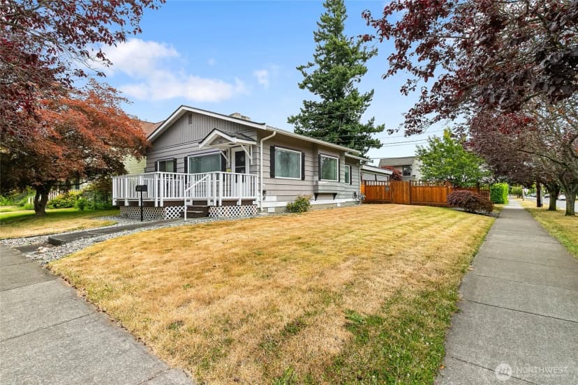 Property photo for 2400 Williams Street, Bellingham photo 4