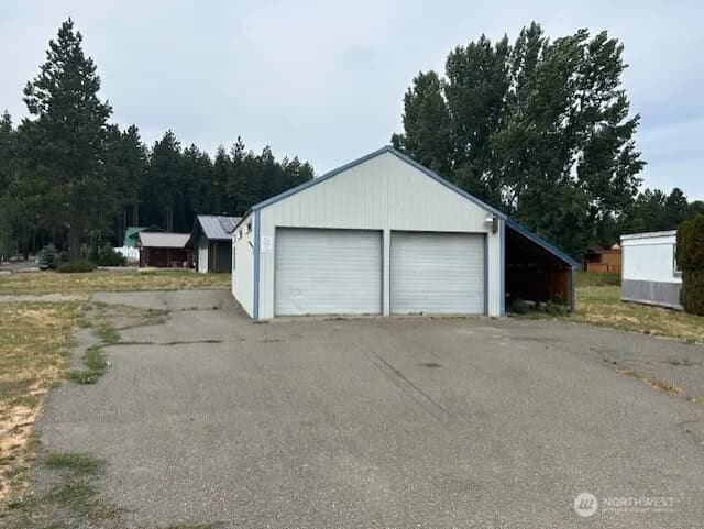 Property photo for 391 W Pacific Avenue, Ronald photo 2