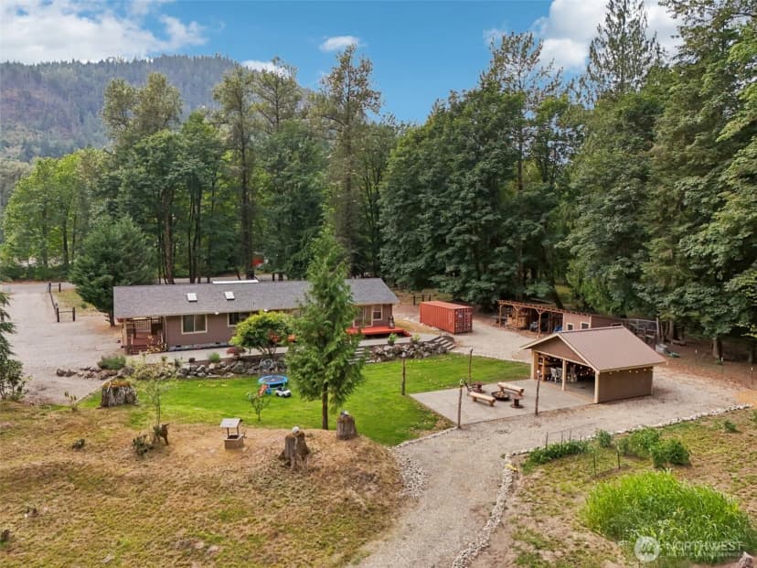 Property photo for 14293 State Route 530, Concrete