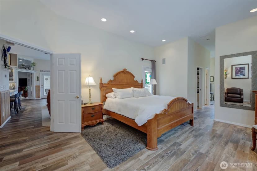 Property photo for 2045 8th Street Ne, East Wenatchee photo 15