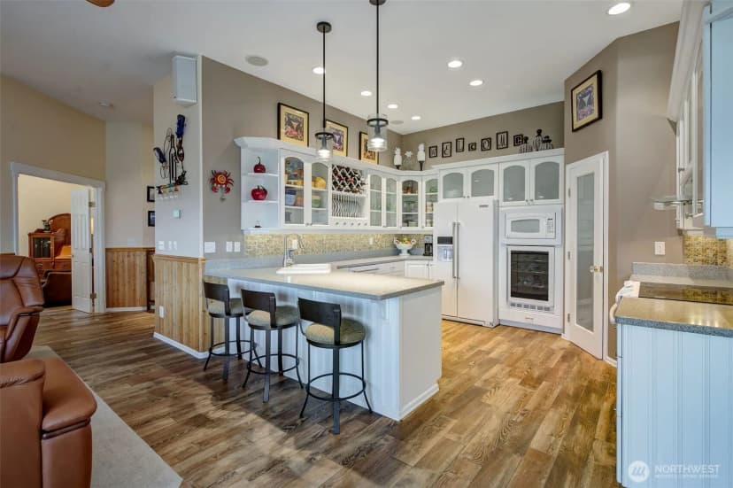 Property photo for 2045 8th Street Ne, East Wenatchee photo 10