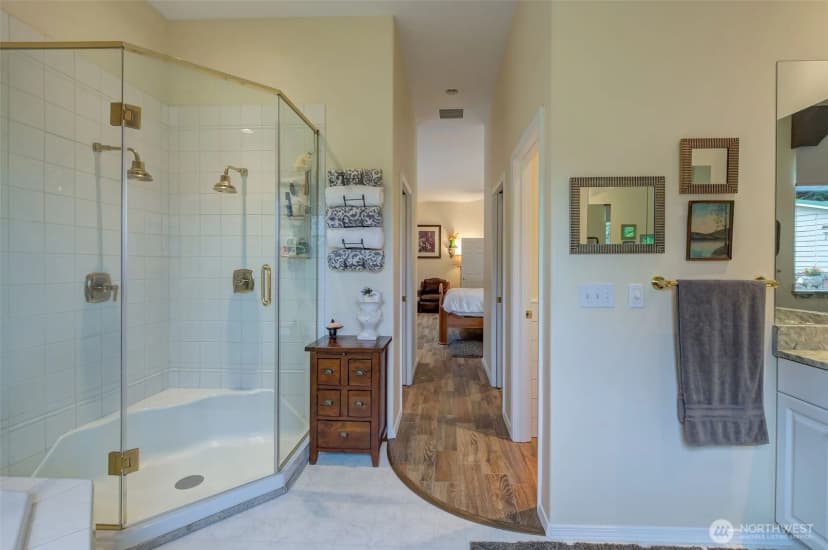 Property photo for 2045 8th Street Ne, East Wenatchee photo 19