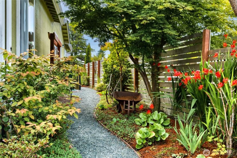 Property photo for 4810 Yorkshire Drive, Anacortes photo 25
