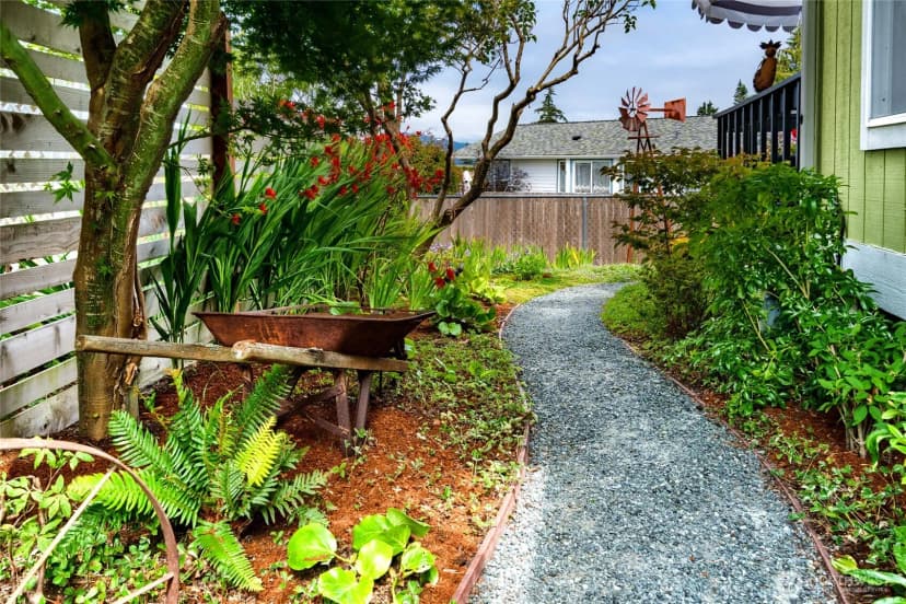 Property photo for 4810 Yorkshire Drive, Anacortes photo 24
