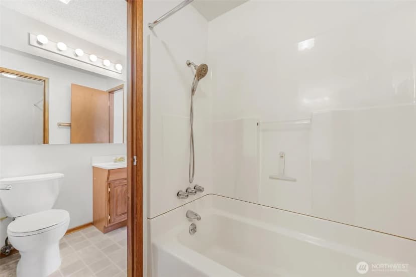 Property photo for 922 Plymouth Street Sw, Olympia photo 21