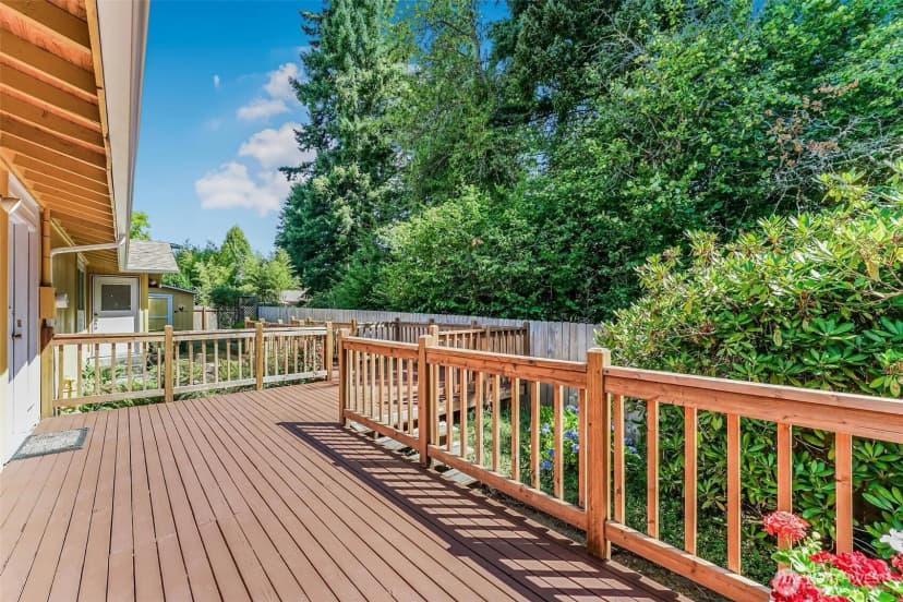 Property photo for 922 Plymouth Street Sw, Olympia photo 14