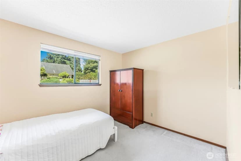 Property photo for 922 Plymouth Street Sw, Olympia photo 24