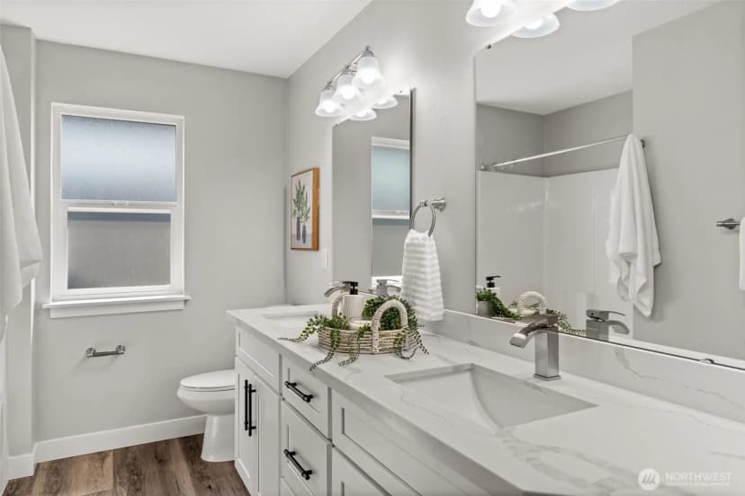 Property photo for 9128 Moreland Avenue Sw, Lakewood photo 31