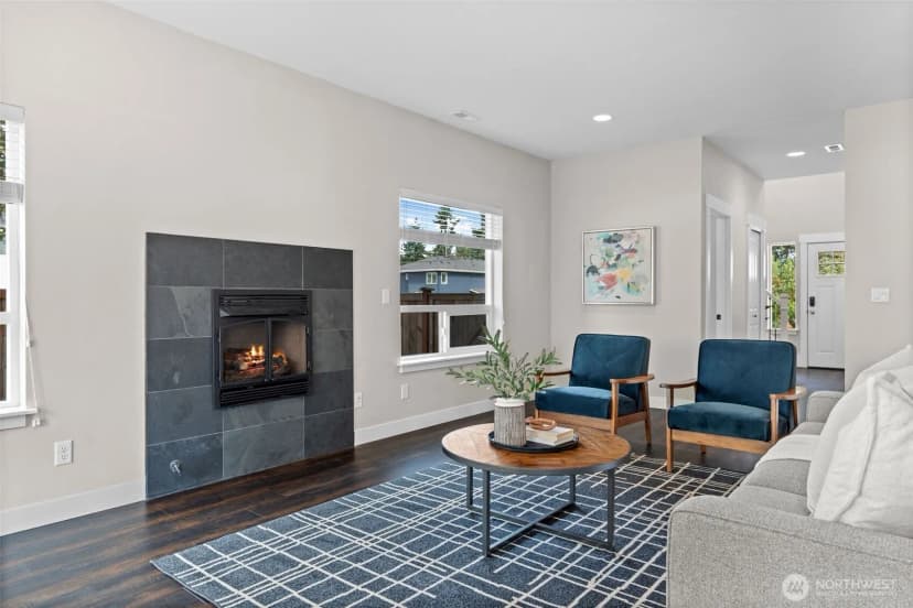 Property photo for 9128 Moreland Avenue Sw, Lakewood photo 9