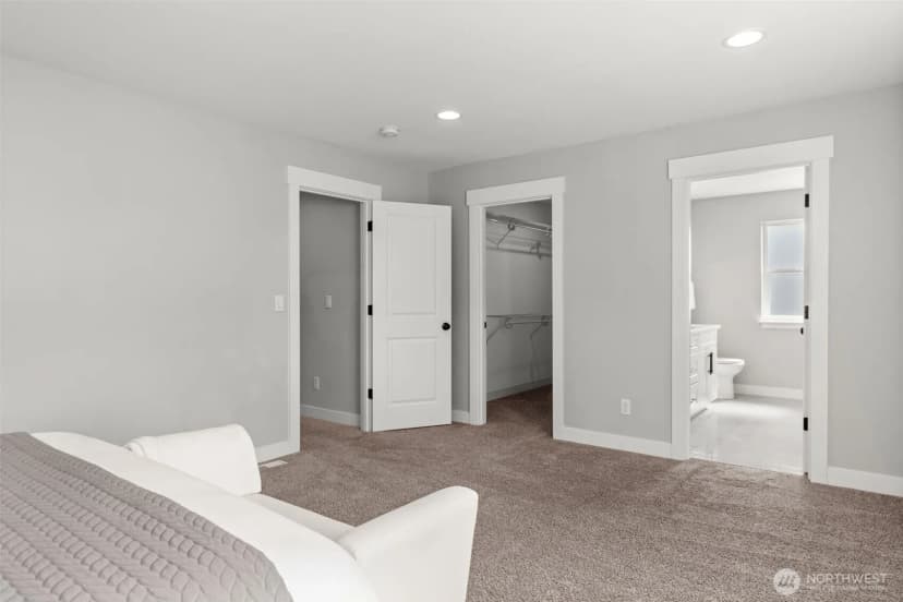 Property photo for 9128 Moreland Avenue Sw, Lakewood photo 24