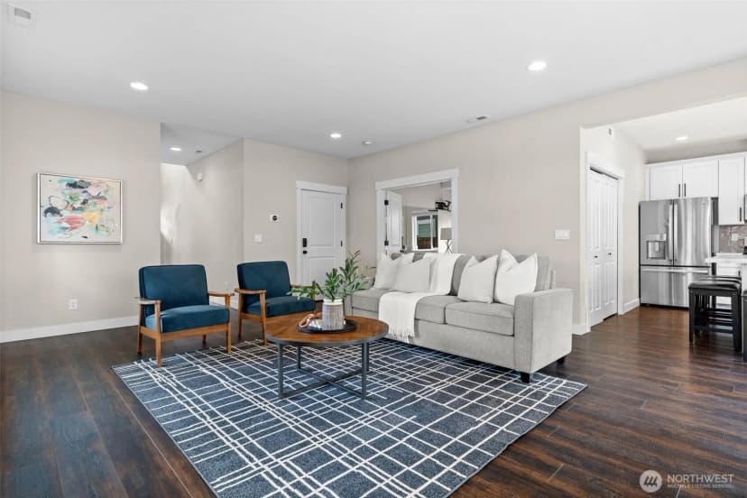 Property photo for 9128 Moreland Avenue Sw, Lakewood photo 6