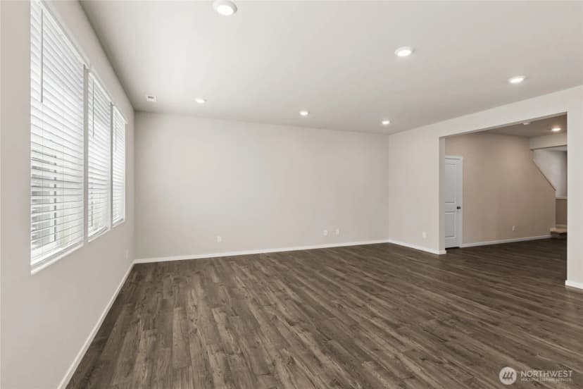 Property photo for 2139 Trailside Drive Ne #74, Olympia photo 5