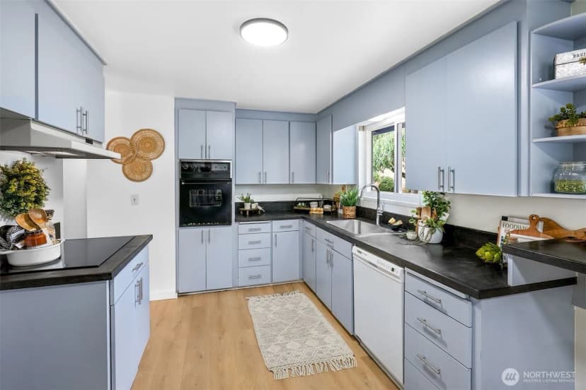 Property photo for 24125 2nd Place W, Bothell photo 5