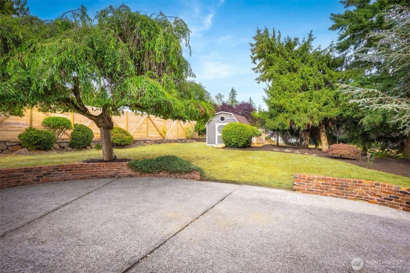 Property photo for 24125 2nd Place W, Bothell photo 15
