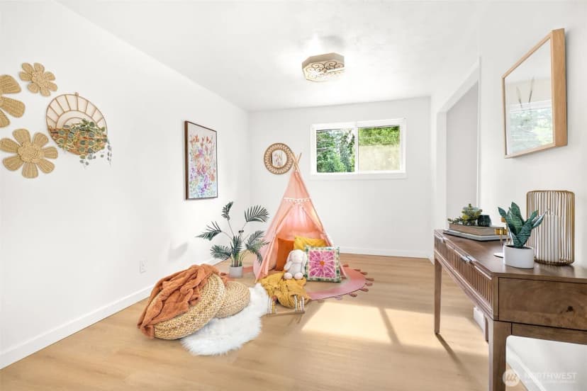 Property photo for 24125 2nd Place W, Bothell photo 9