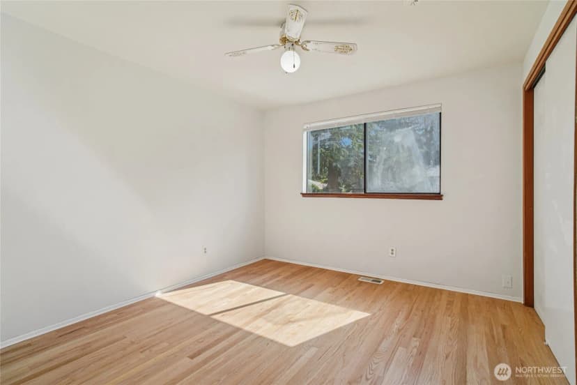 Property photo for 1809 Blaine Avenue Ne, Renton photo 11