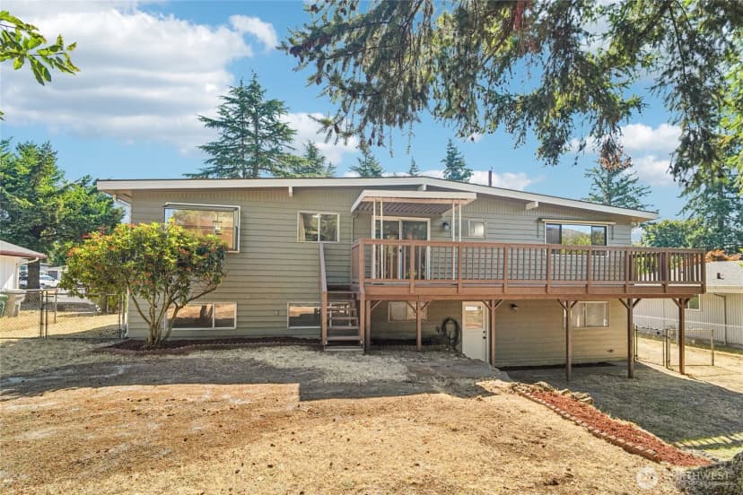 Property photo for 1809 Blaine Avenue Ne, Renton photo 25