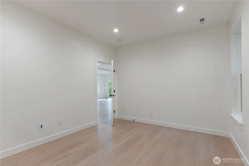 Property photo for 7 Deer Run Ln, Bellingham photo 36