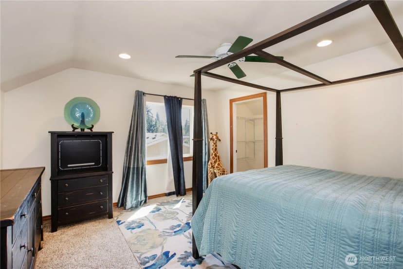 Property photo for 8133 Bicentennial Loop Se, Lacey photo 27