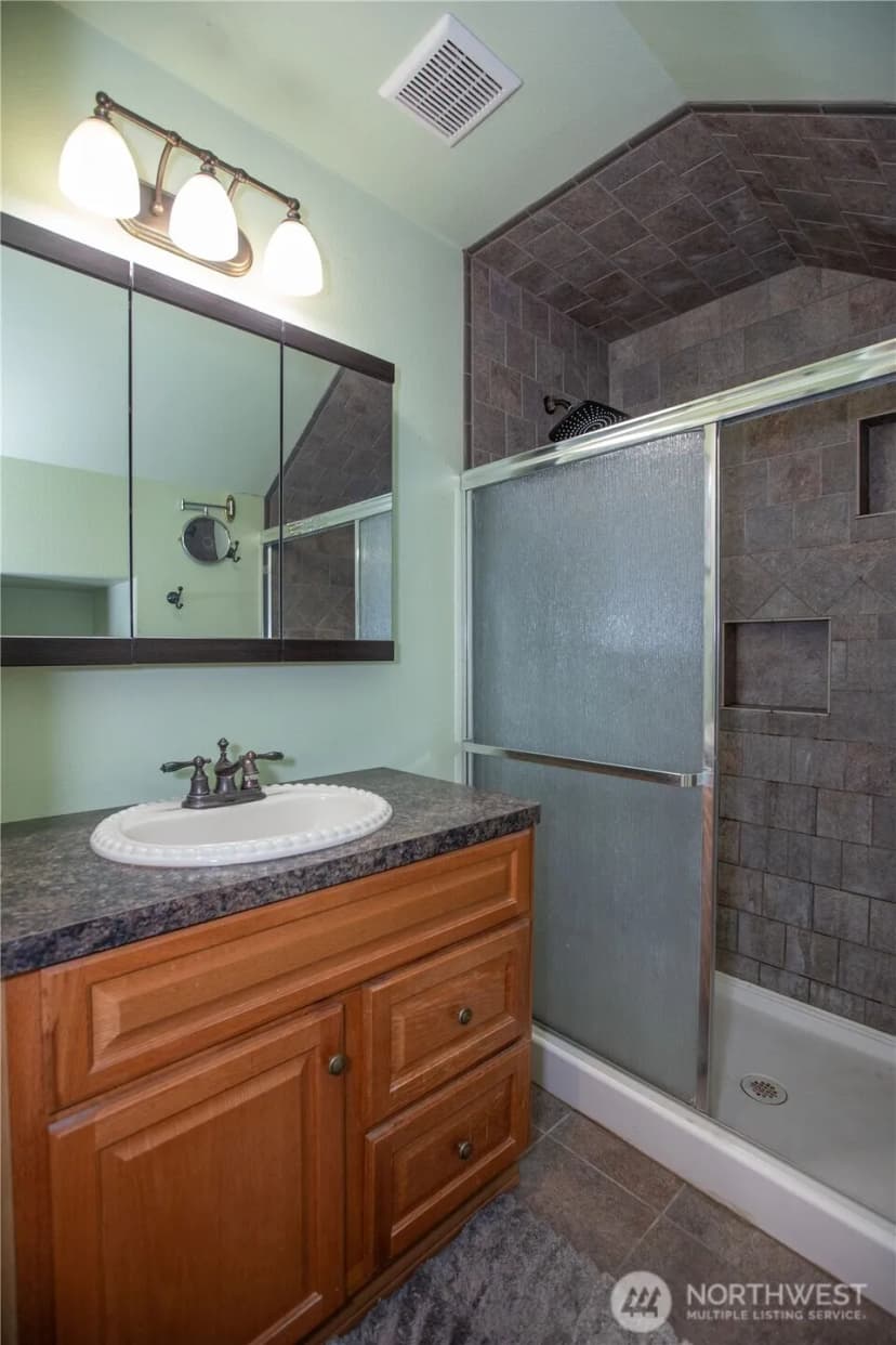 Property photo for 8133 Bicentennial Loop Se, Lacey photo 30