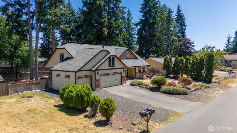 Property photo for 8133 Bicentennial Loop Se, Lacey photo 39