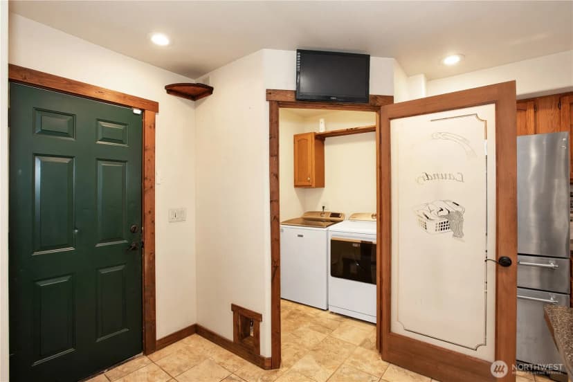 Property photo for 8133 Bicentennial Loop Se, Lacey photo 11