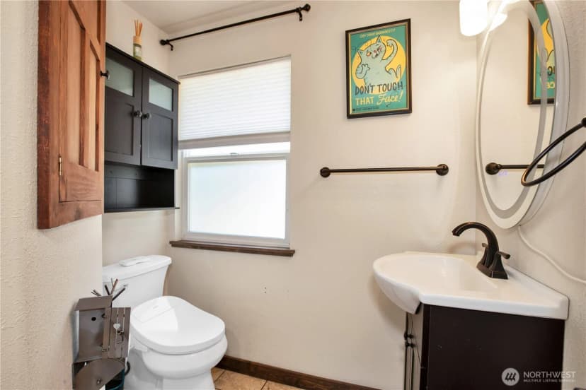 Property photo for 8133 Bicentennial Loop Se, Lacey photo 6
