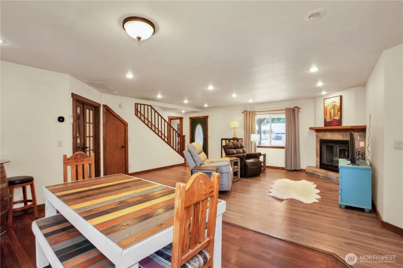 Property photo for 8133 Bicentennial Loop Se, Lacey photo 5