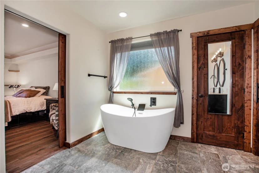 Property photo for 8133 Bicentennial Loop Se, Lacey photo 20