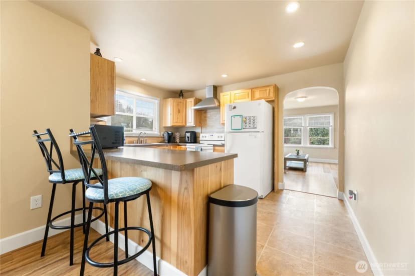 Property photo for 1421 Pine Avenue Ne, Olympia photo 9